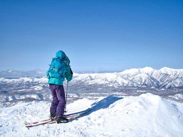 新幹線JRで楽しむ雪山スノボ旅行